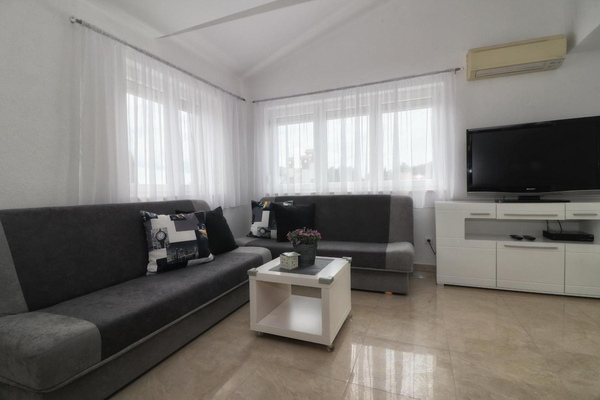 Apartments Link Ровинь Экстерьер фото