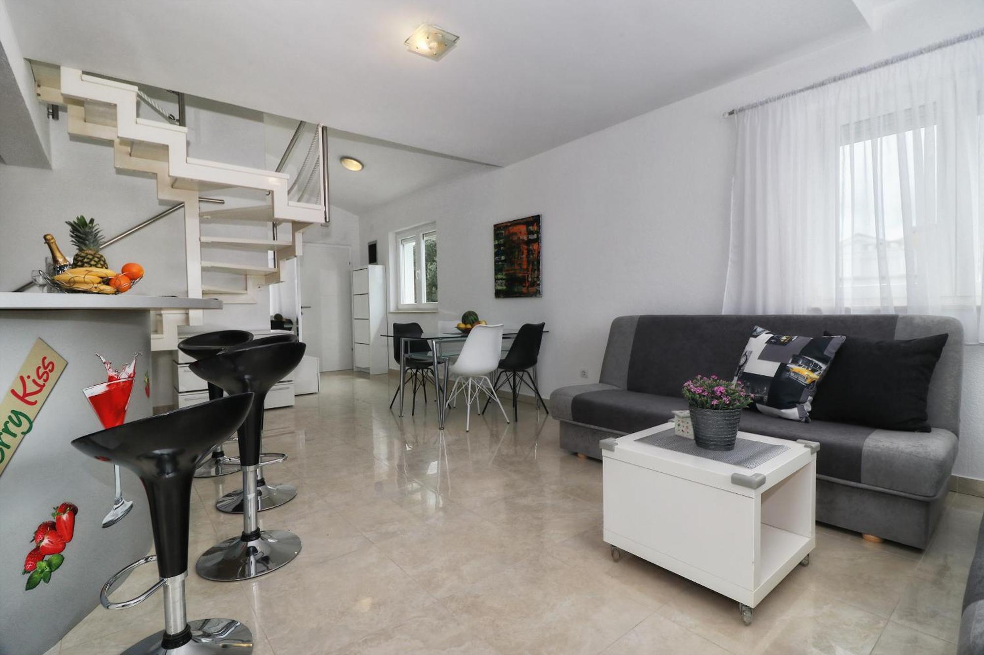 Apartments Link Ровинь Экстерьер фото