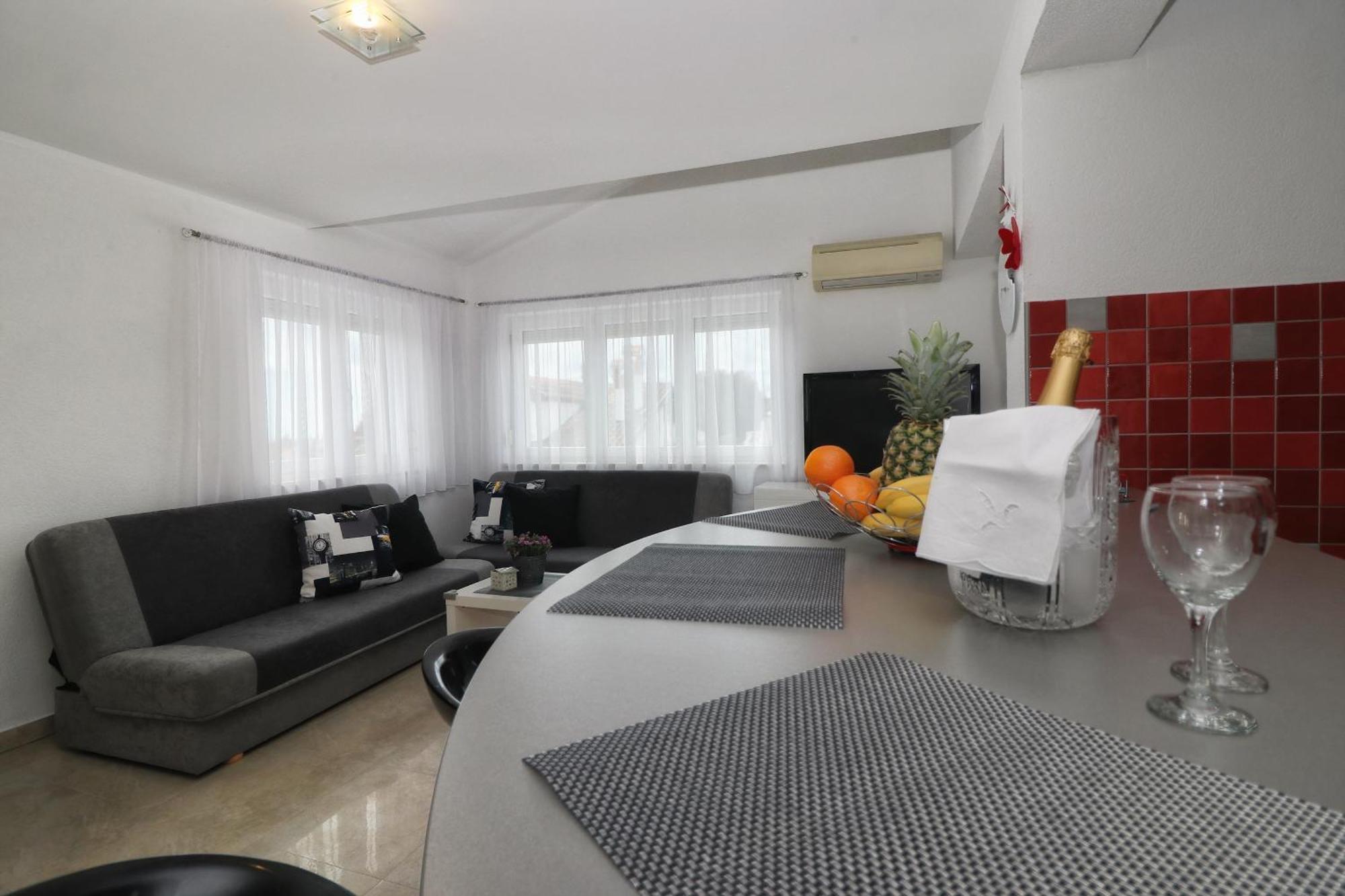 Apartments Link Ровинь Экстерьер фото