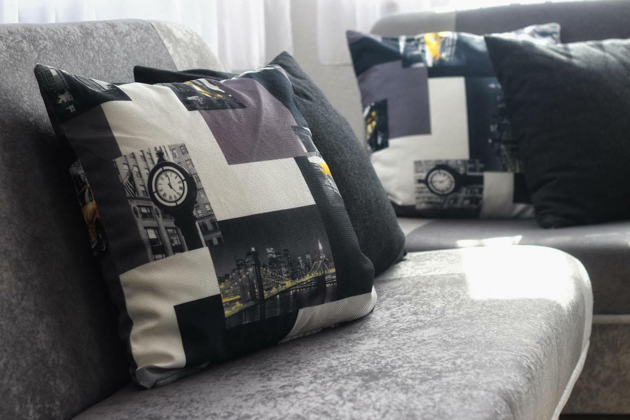 Apartments Link Ровинь Экстерьер фото